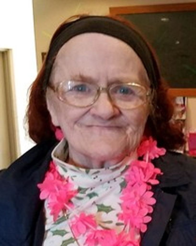 Linda J (Hurdlow)  Tyler Profile Photo