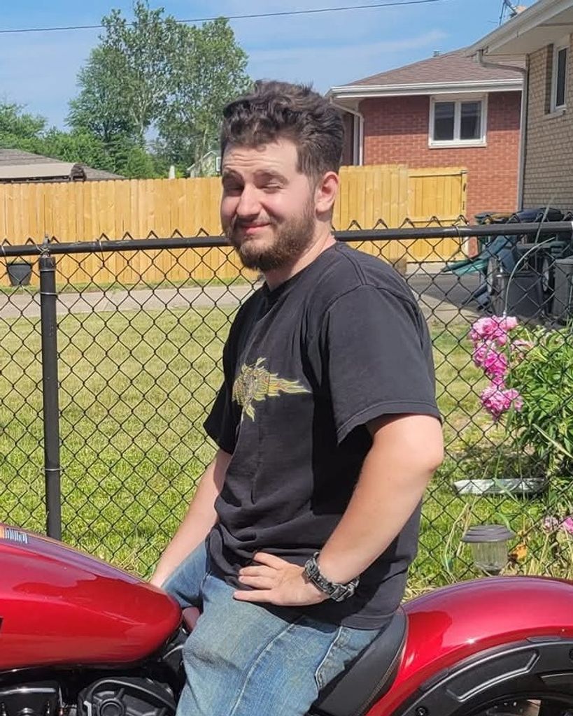 Austin Lee Nitcher Profile Photo