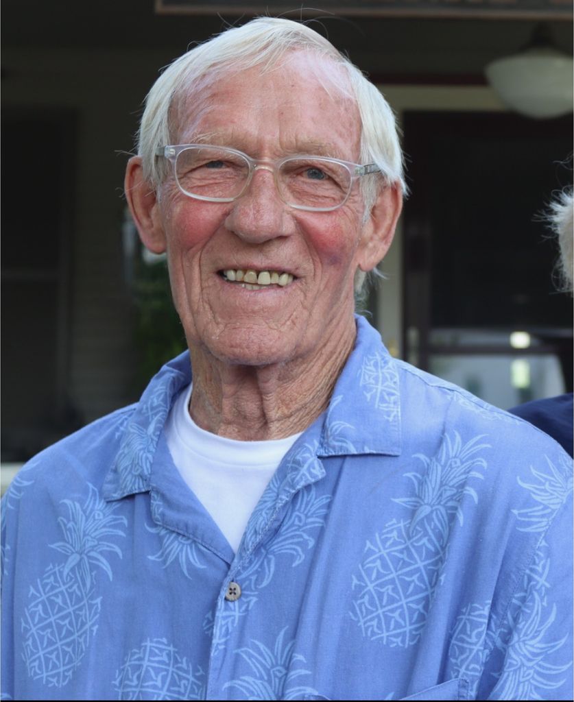 Michael Thomas Harrington Profile Photo
