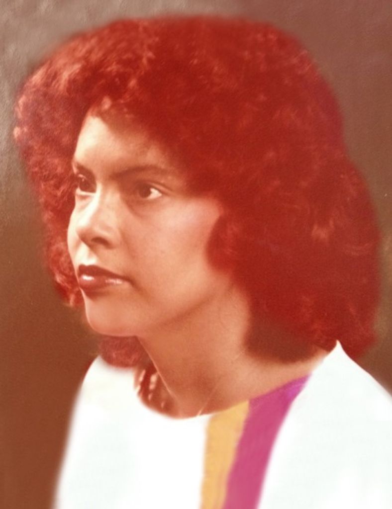 Leslie E. Newcombe Profile Photo