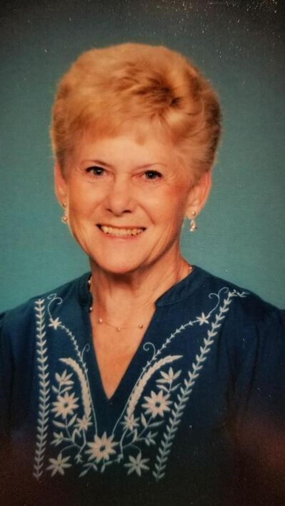 Carol Carlson Profile Photo