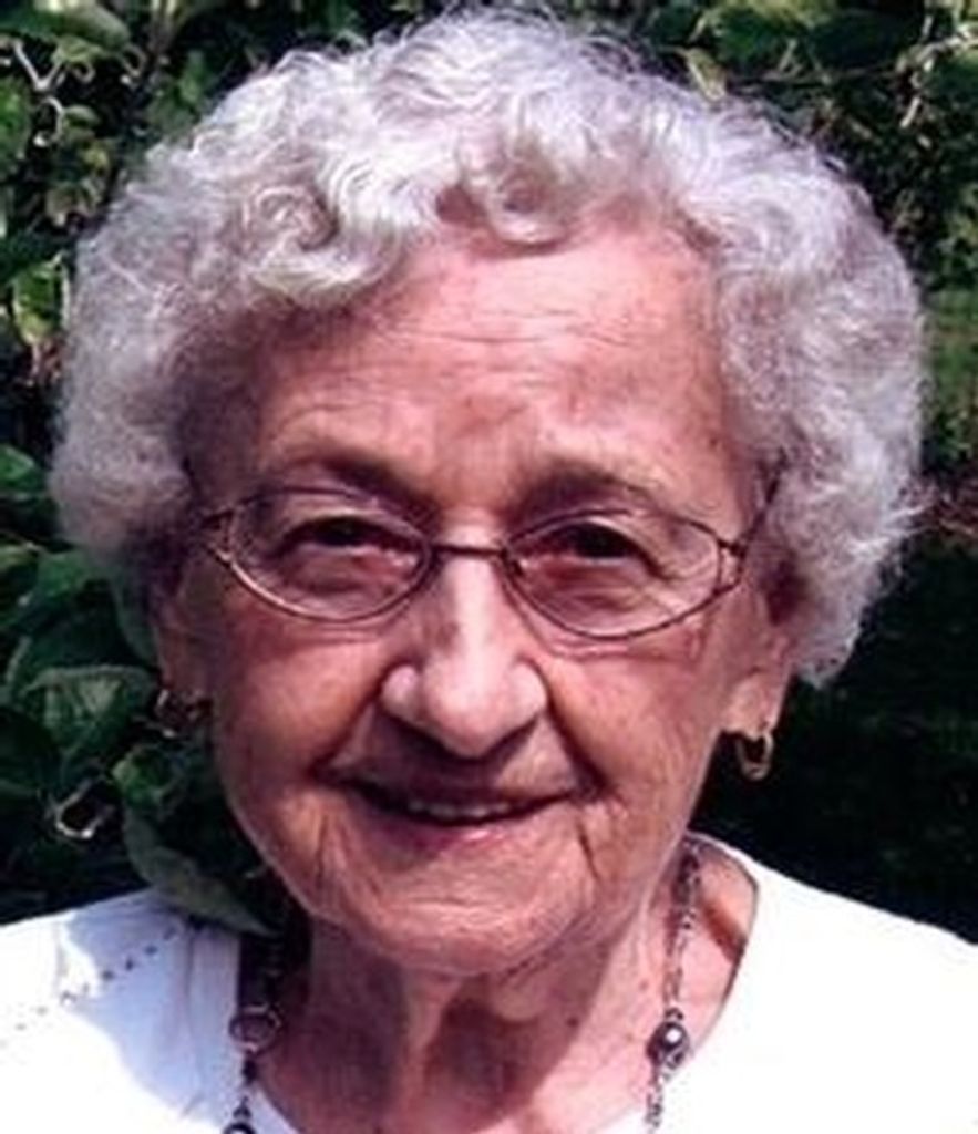 Chesterine L. Maliszewski Profile Photo