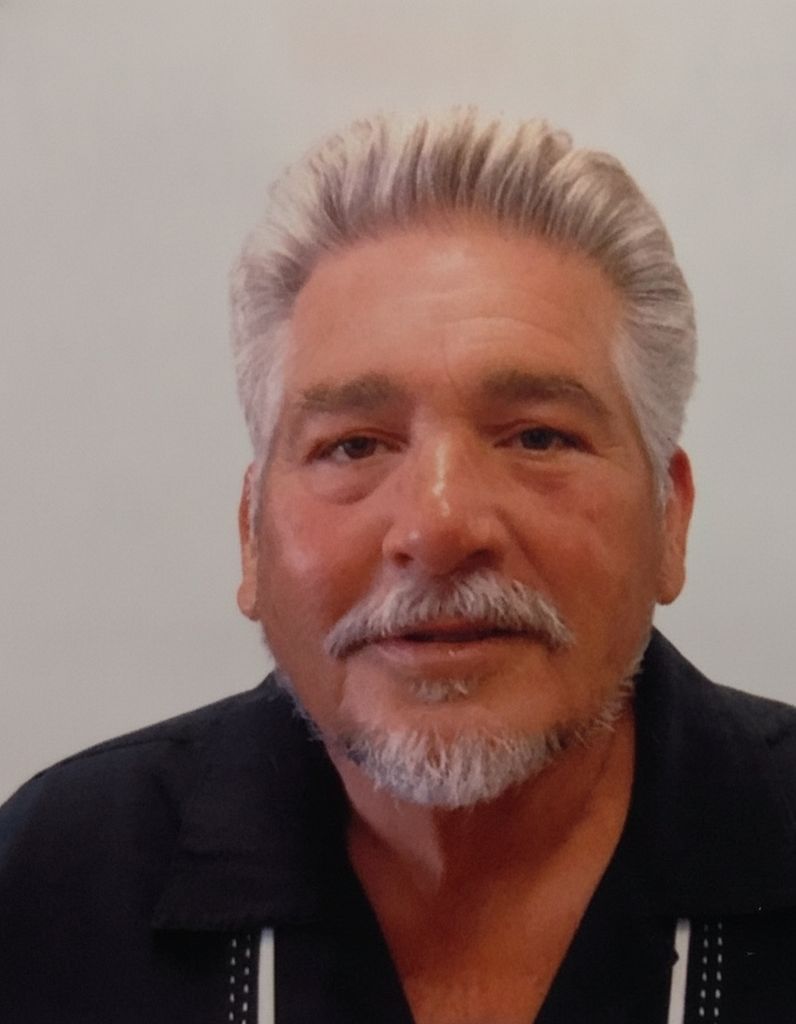 Reynaldo Ambriz