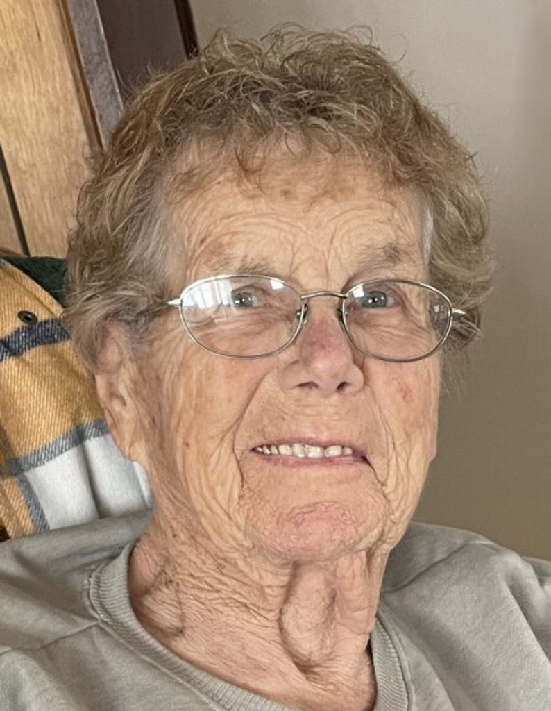 Donna M. (Pischke)  Schuett Profile Photo