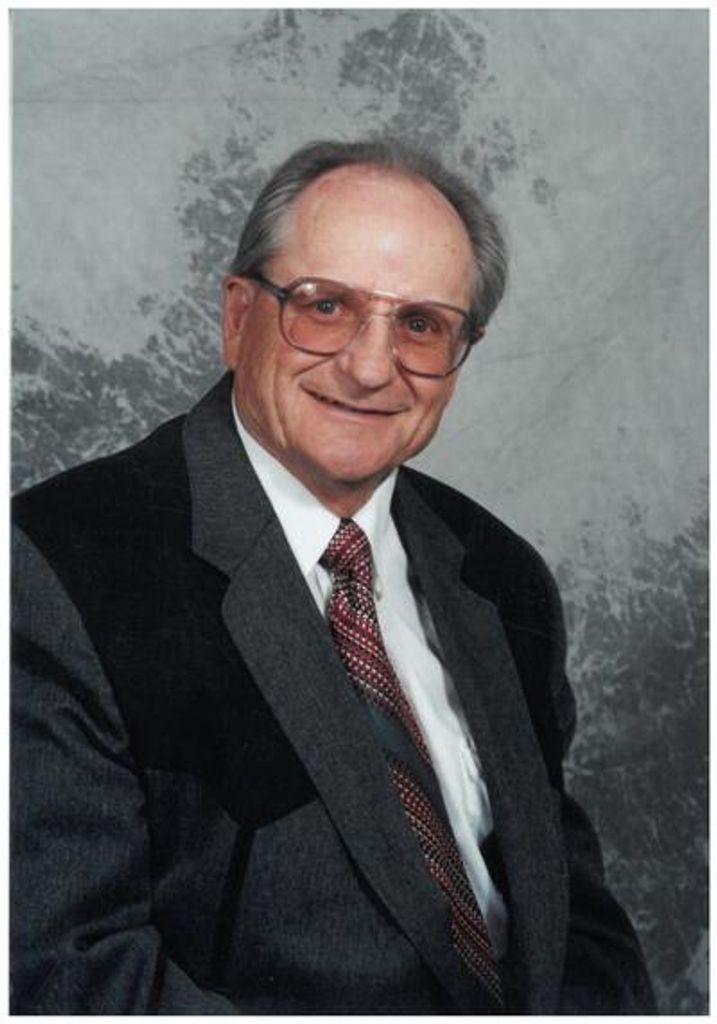 Martin Dewalt Mazurie Profile Photo