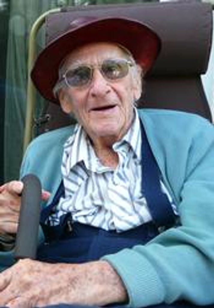 Rees Kenneth Powell Profile Photo