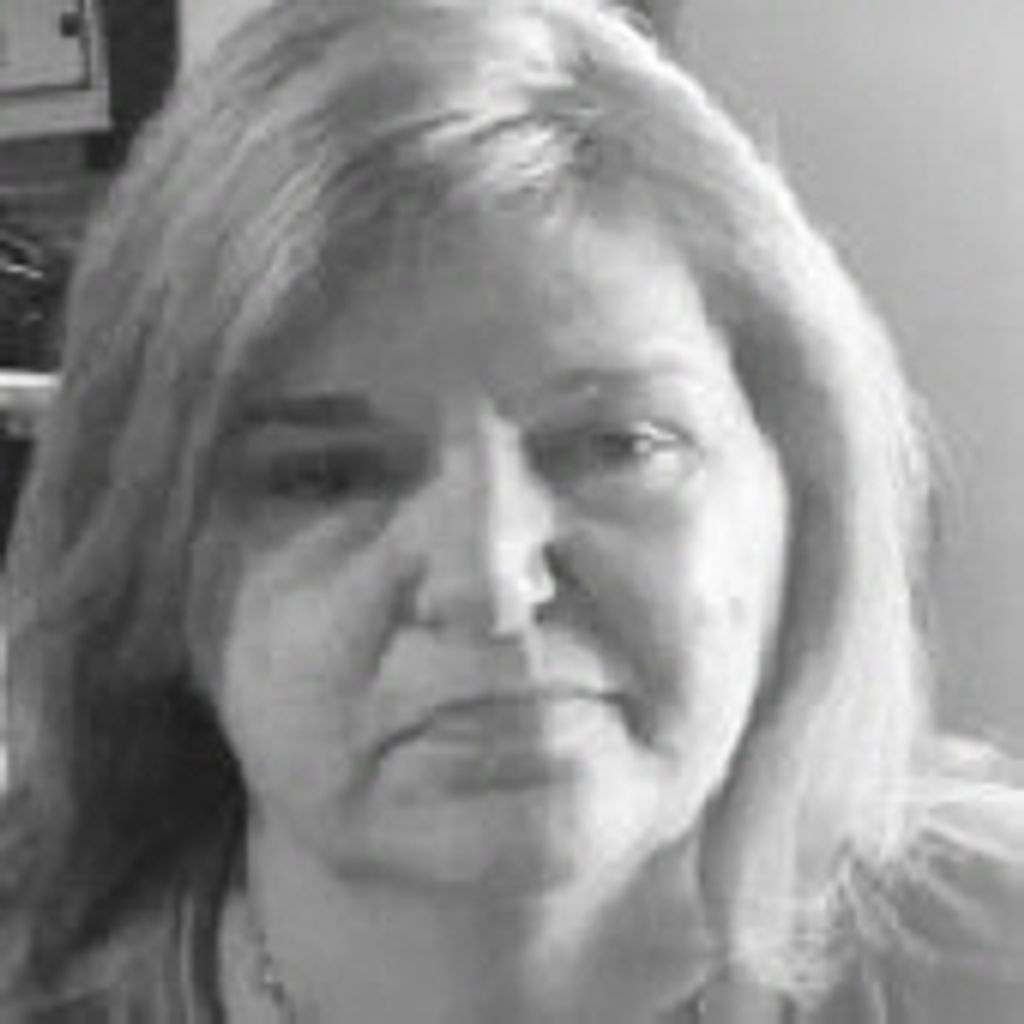 Monna Lee "Monnie" Holmes