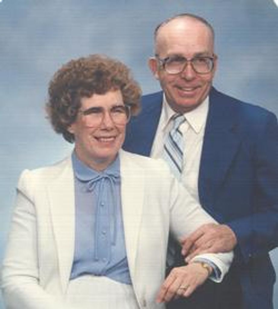 Dick & Evelyn Walker Profile Photo