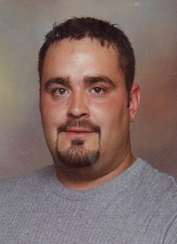 Joshua Nathan "Josh" Garrett Profile Photo