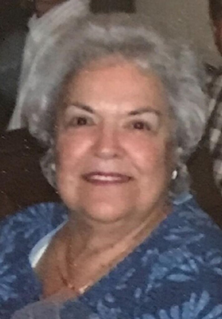 Clara (Rose)  Medeiros Profile Photo