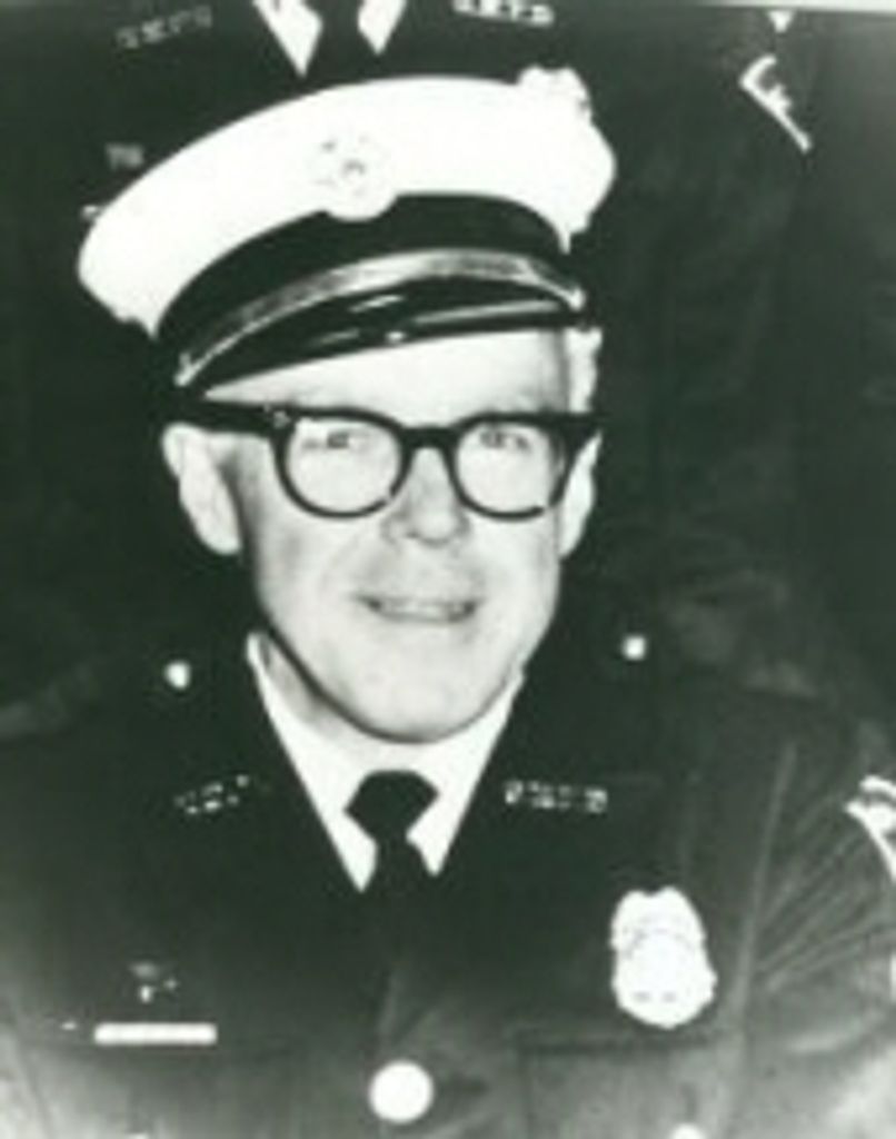 Russell W., Sr. Desserich