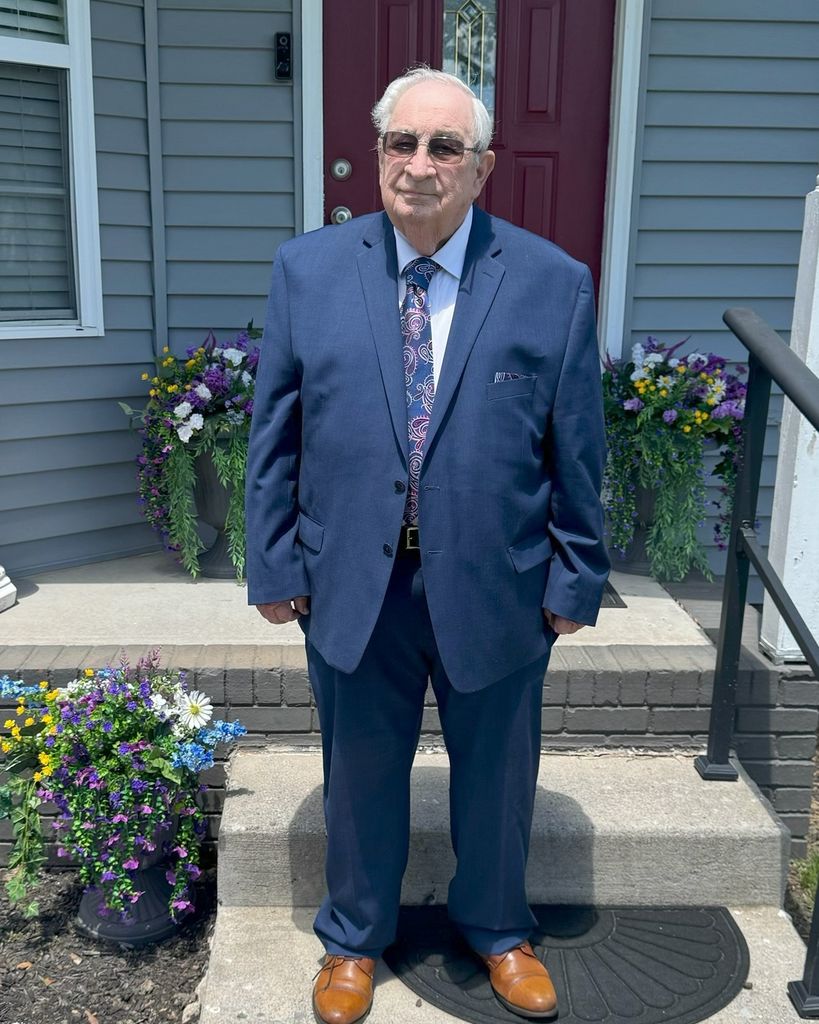 William "Bill" Wallace Green, Jr. Profile Photo