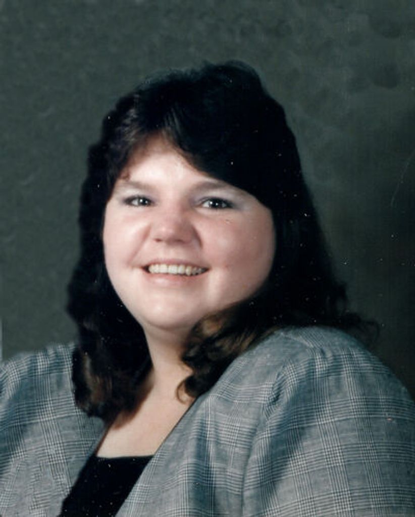 Lisa Anne Simmons Profile Photo