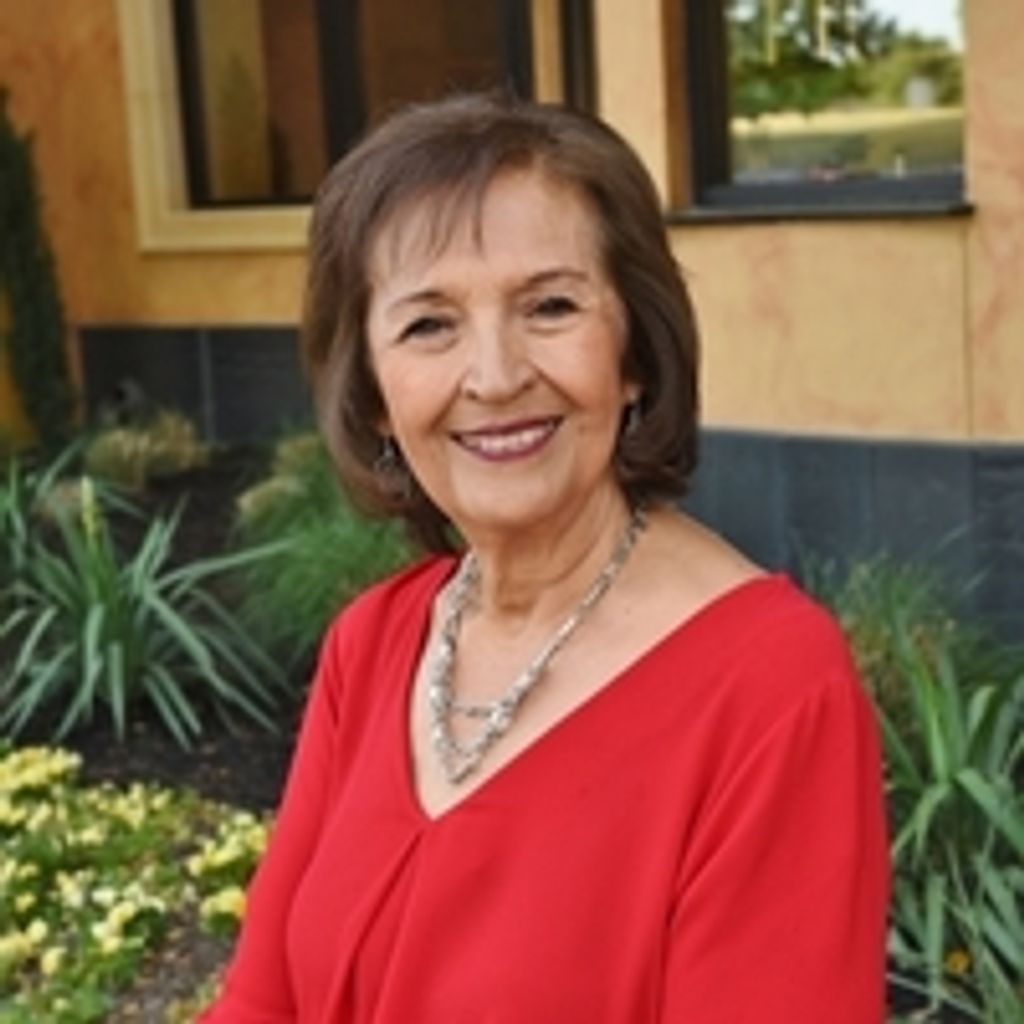 Diane Arredondo Velez Profile Photo
