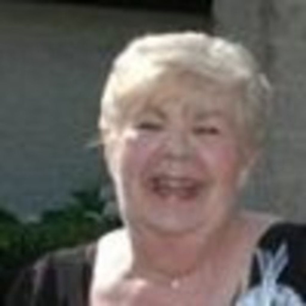 Rosemarie Rose Profile Photo