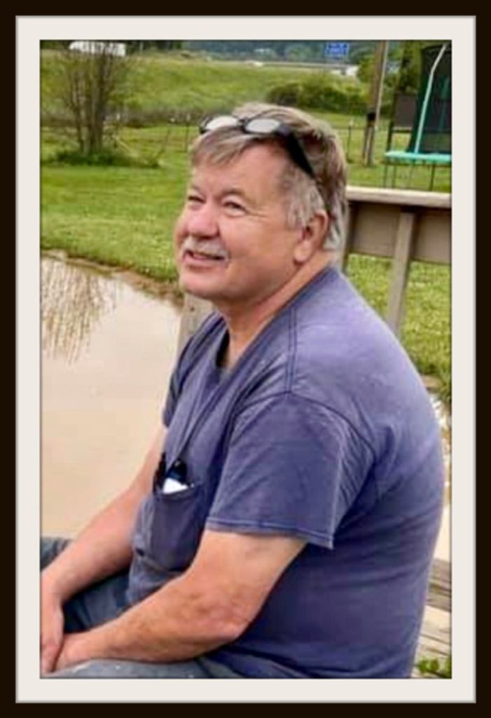 Robert E. "Kink" Carney Profile Photo