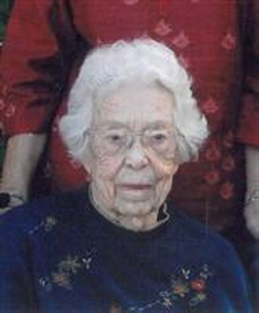 Elizabeth Miller Profile Photo