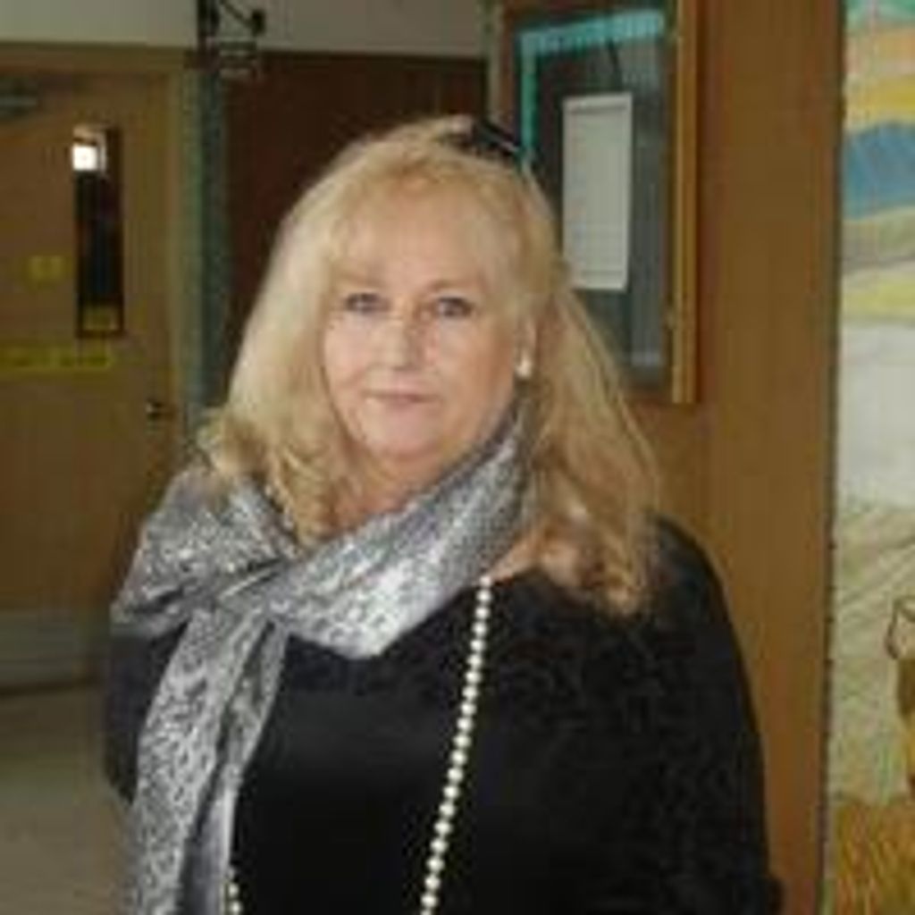 Teresa Ruth West