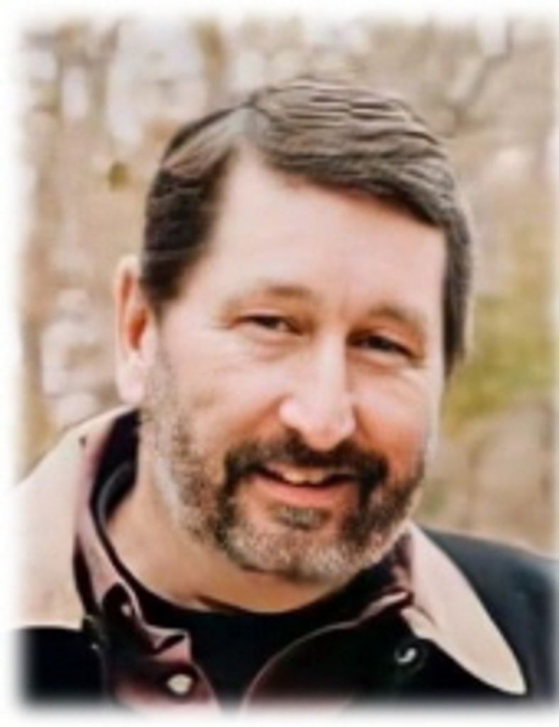 Tom Stevens Profile Photo