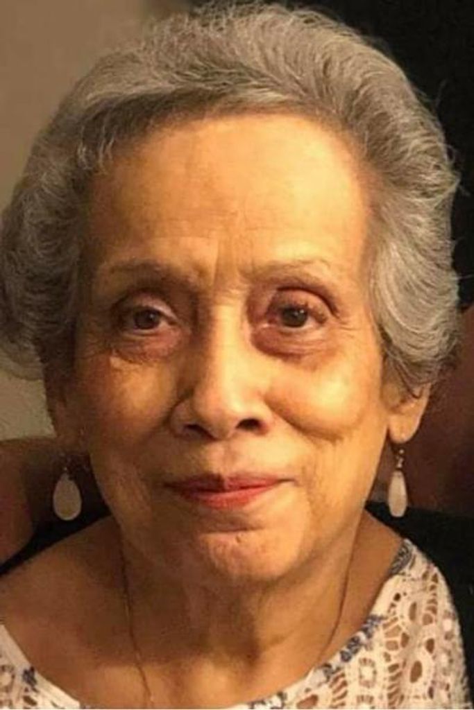 Francisca Limones Profile Photo