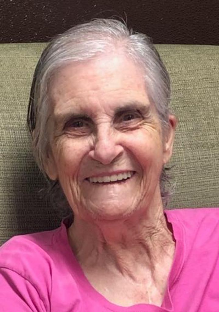 Loretta Wallace Magee