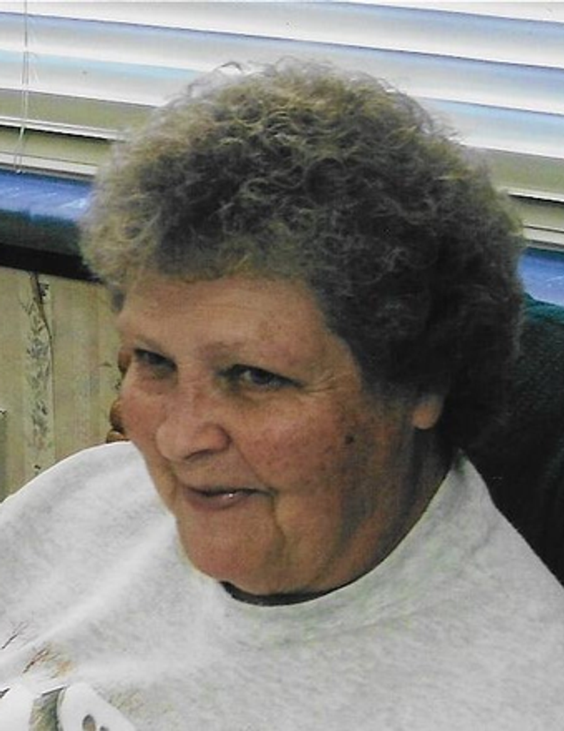 Phyllis Eveleen (Lambert) Clampitt Profile Photo
