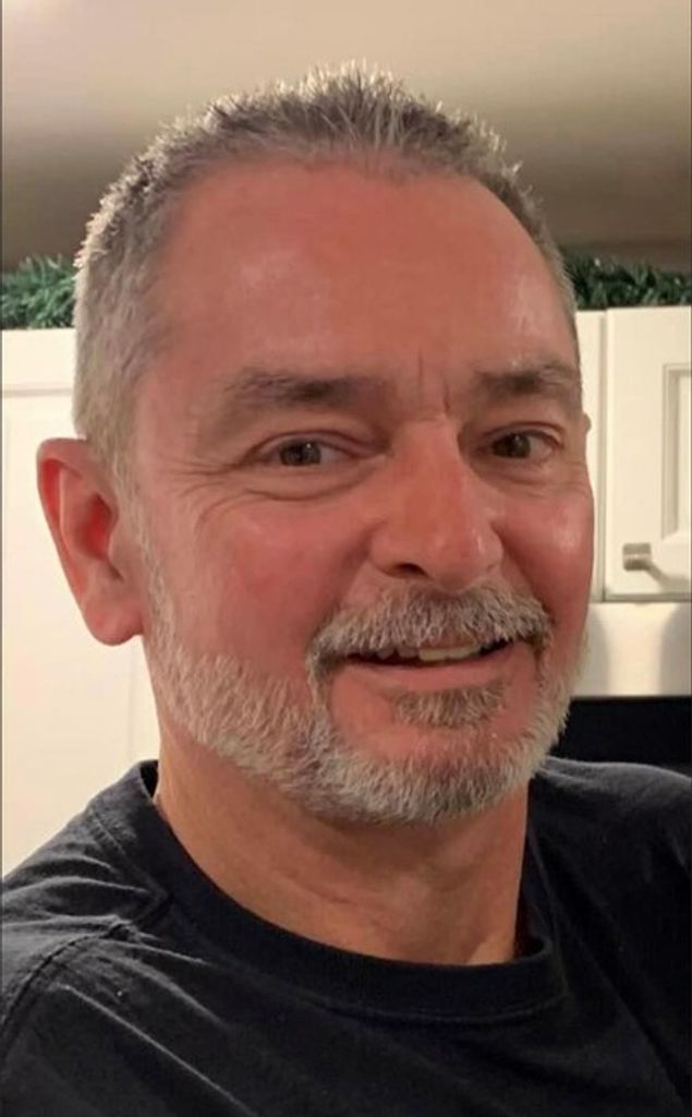 Robert "Robbie" Chamberlain
