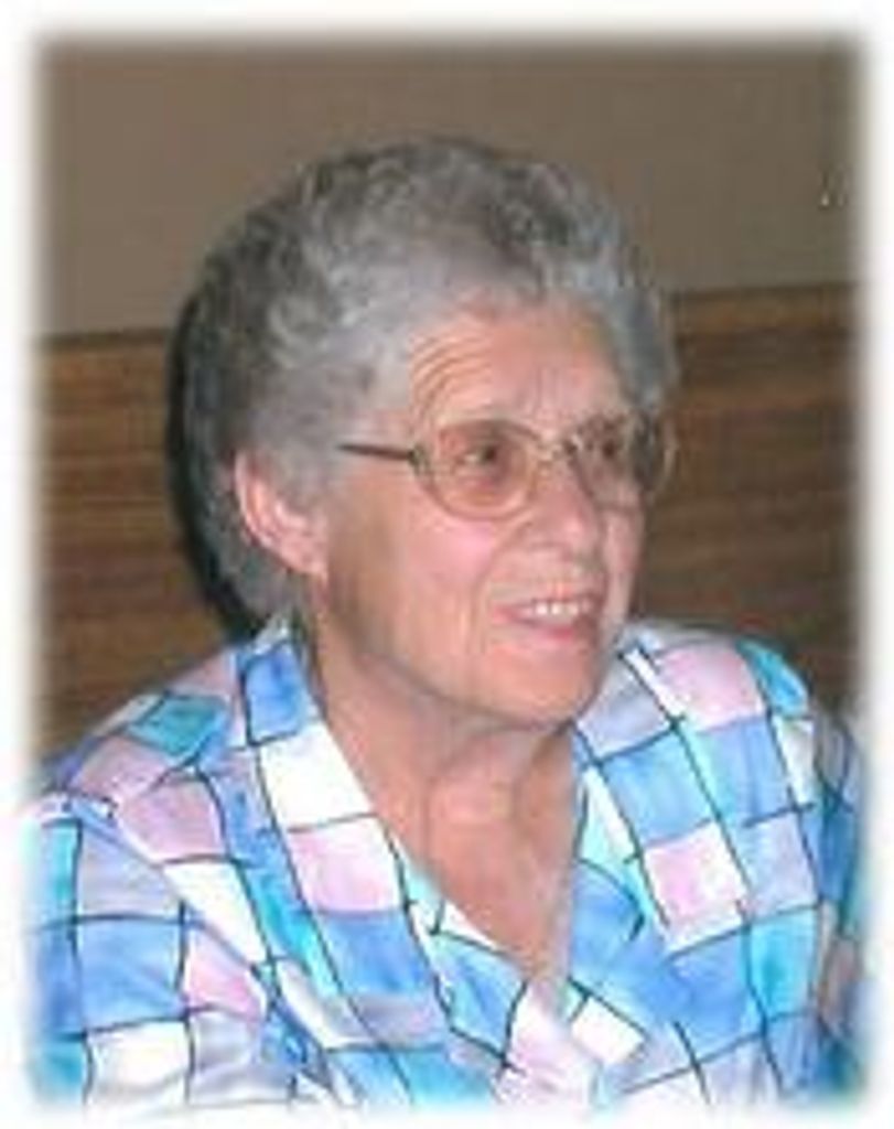 Mildred J Kruse