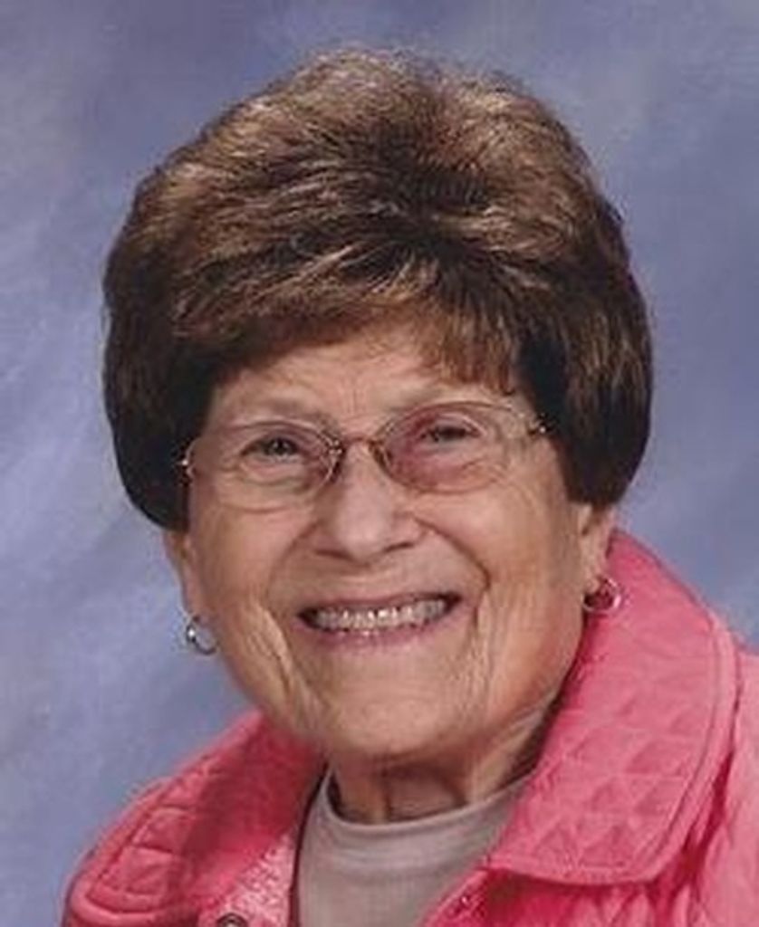 Carolyn "Lyn" Goss