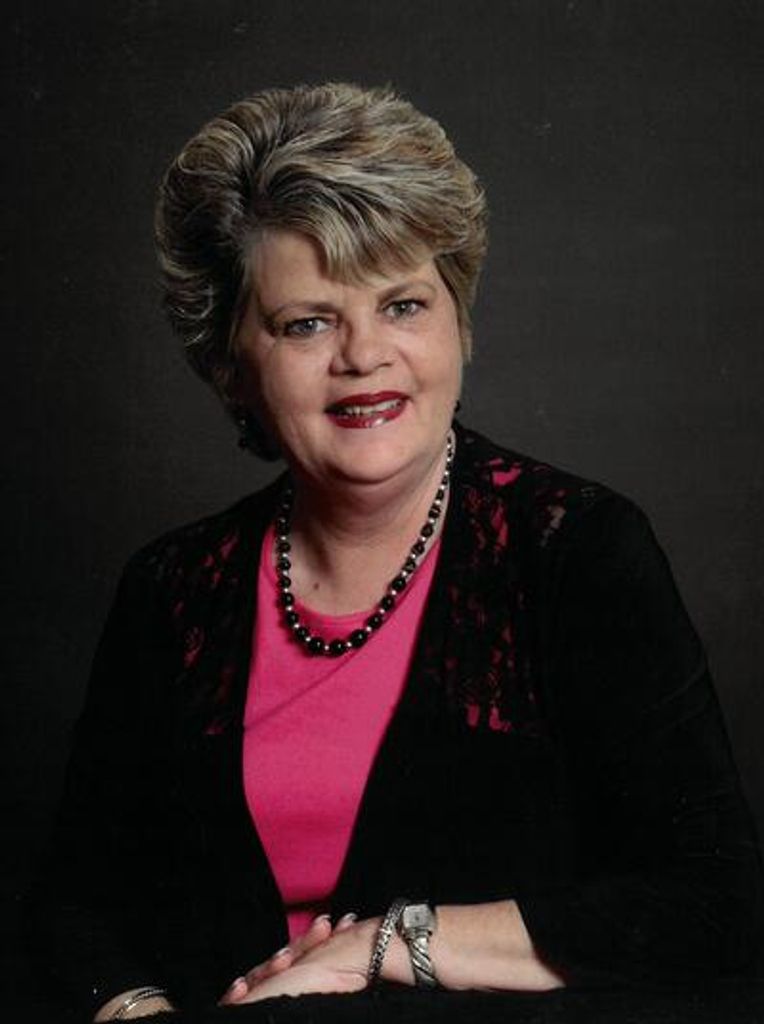 Denise Gibson Hall Profile Photo