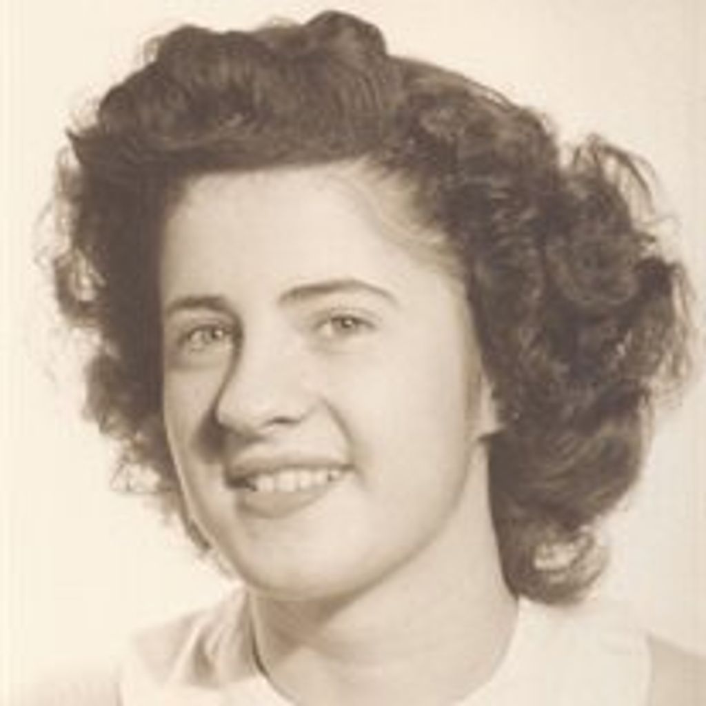 Emma Theresa Weaver Profile Photo