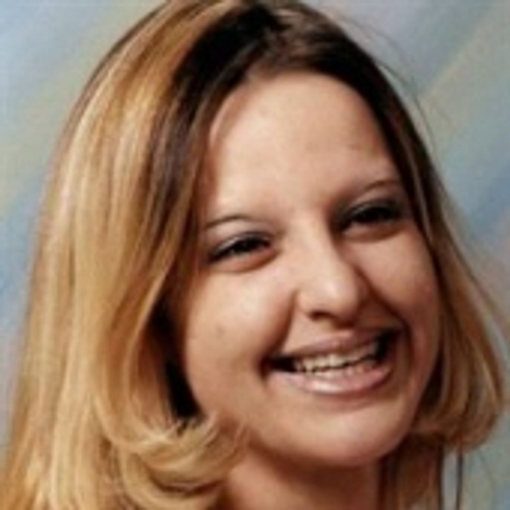 Kelly  Lynn Mcmillion