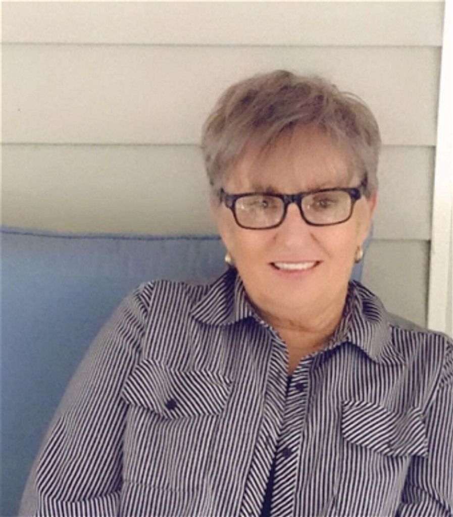 Ann Marie Cantrell (Howell)