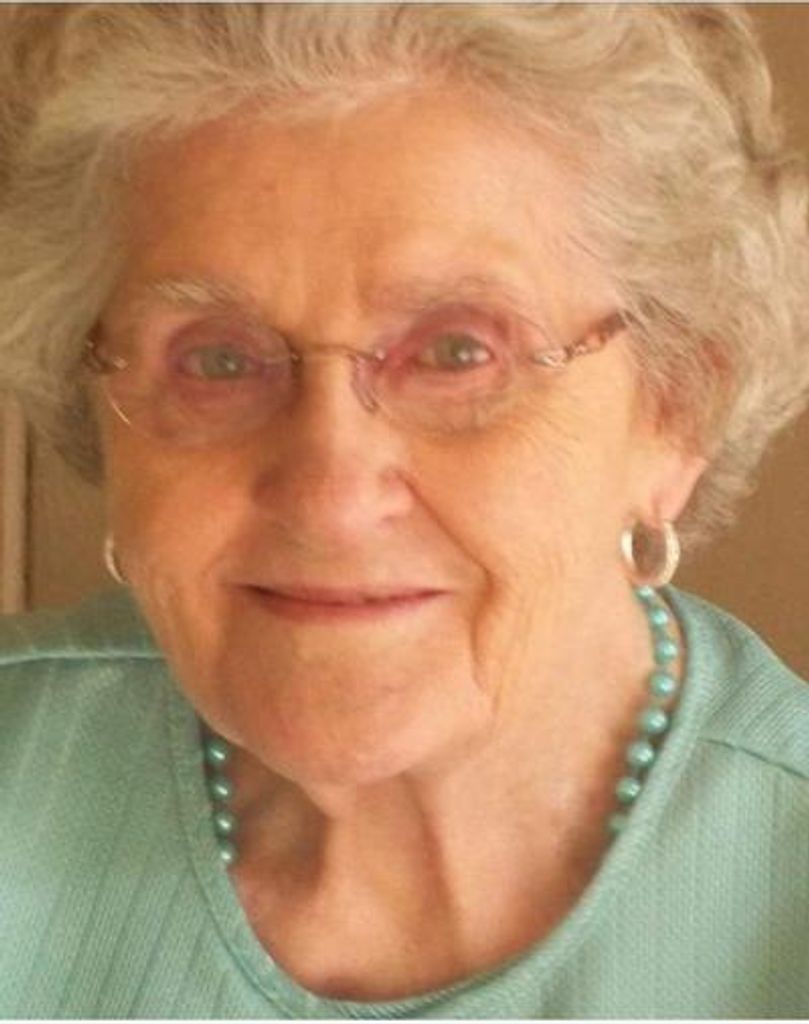 Vera Ladean (Peel) Robertson Profile Photo