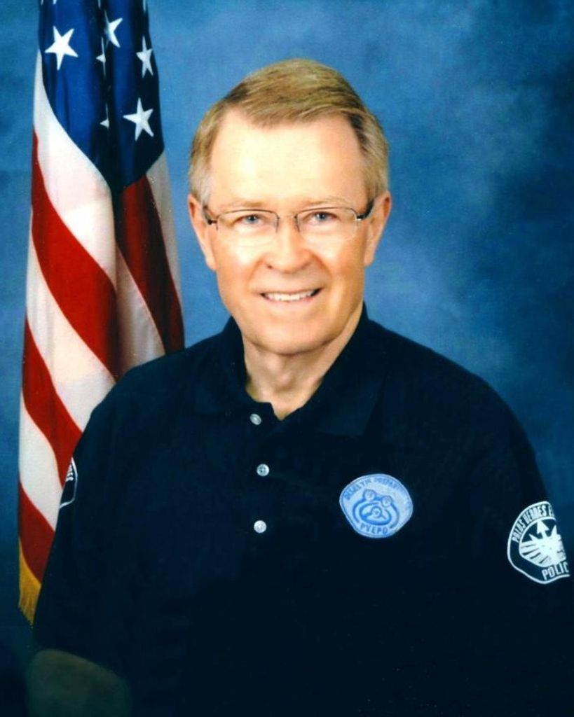 Anton Dwight Abbott Profile Photo