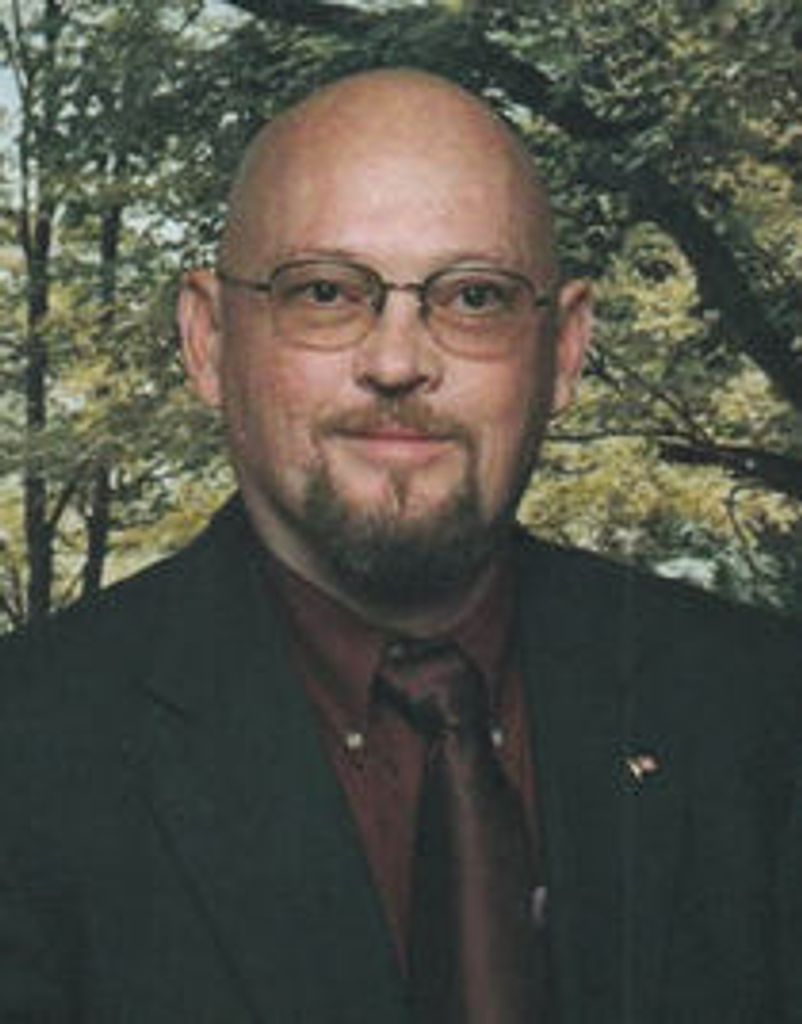 Edwin E. Mccartney, Jr.