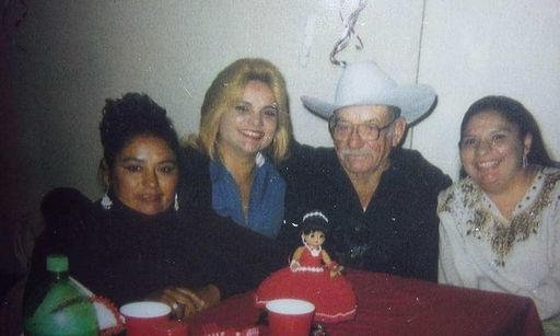 Armando Hinojosa photo gallery thumbnail 42 of 47