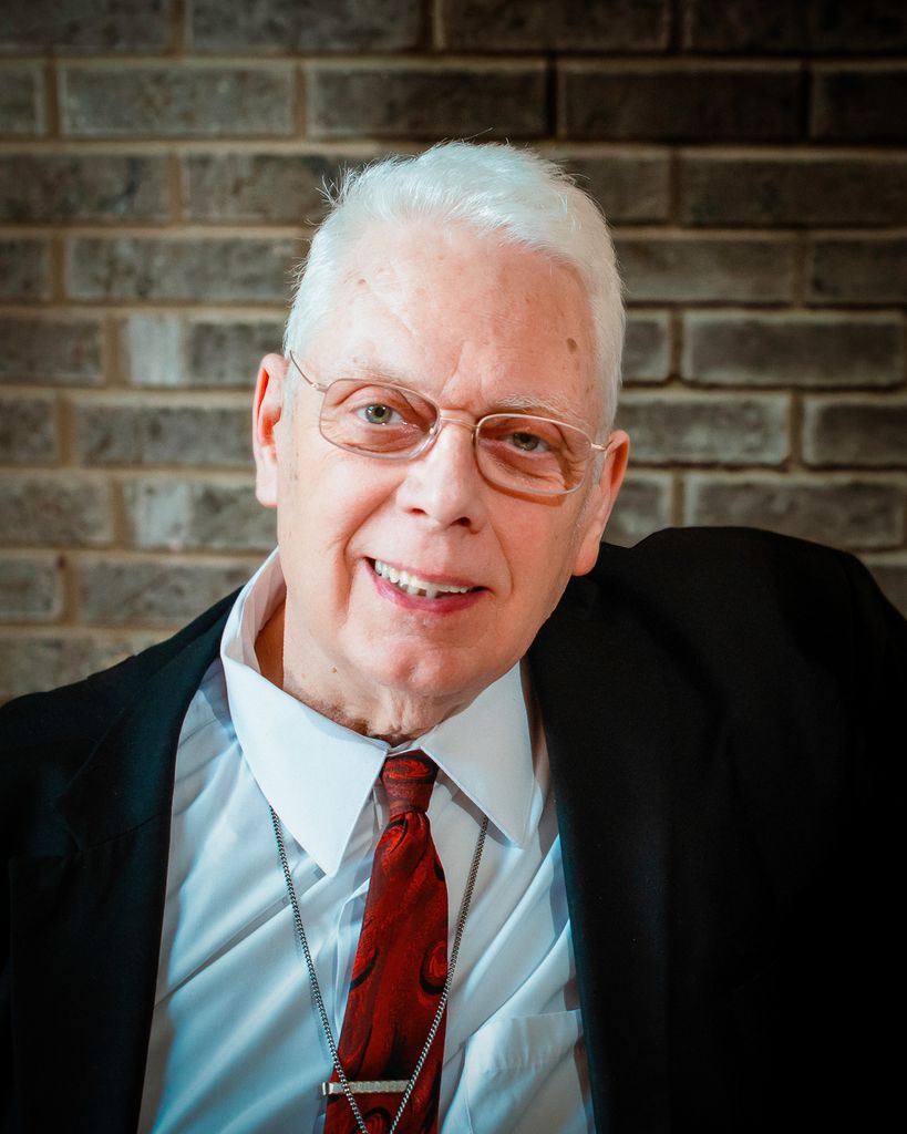 Thomas Grennan Profile Photo