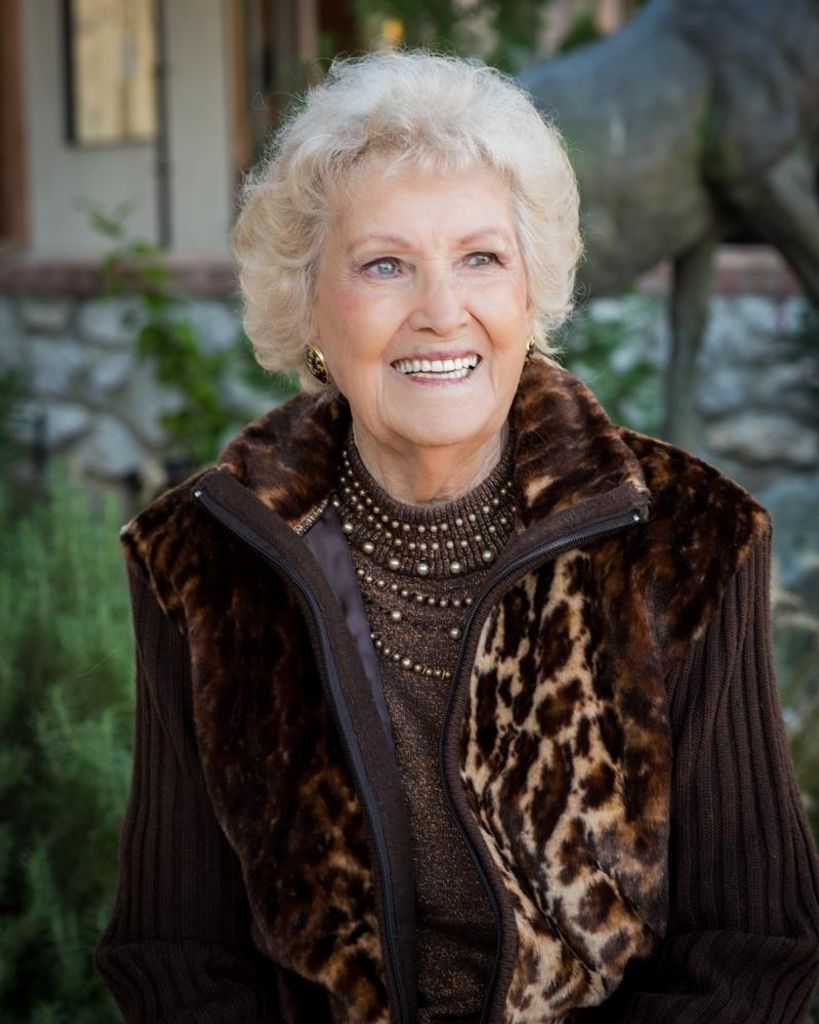 Ava Louise Murdock Proctor Profile Photo