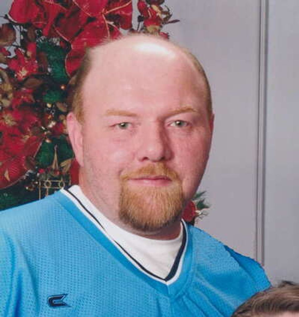 Michael "Red" Lee Daniels Profile Photo