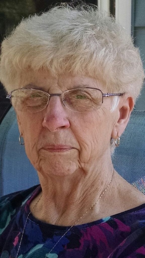 Suzanne J. Sargent Profile Photo