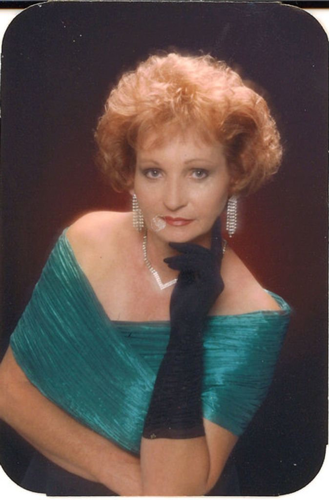 Rosa Galinda Moore