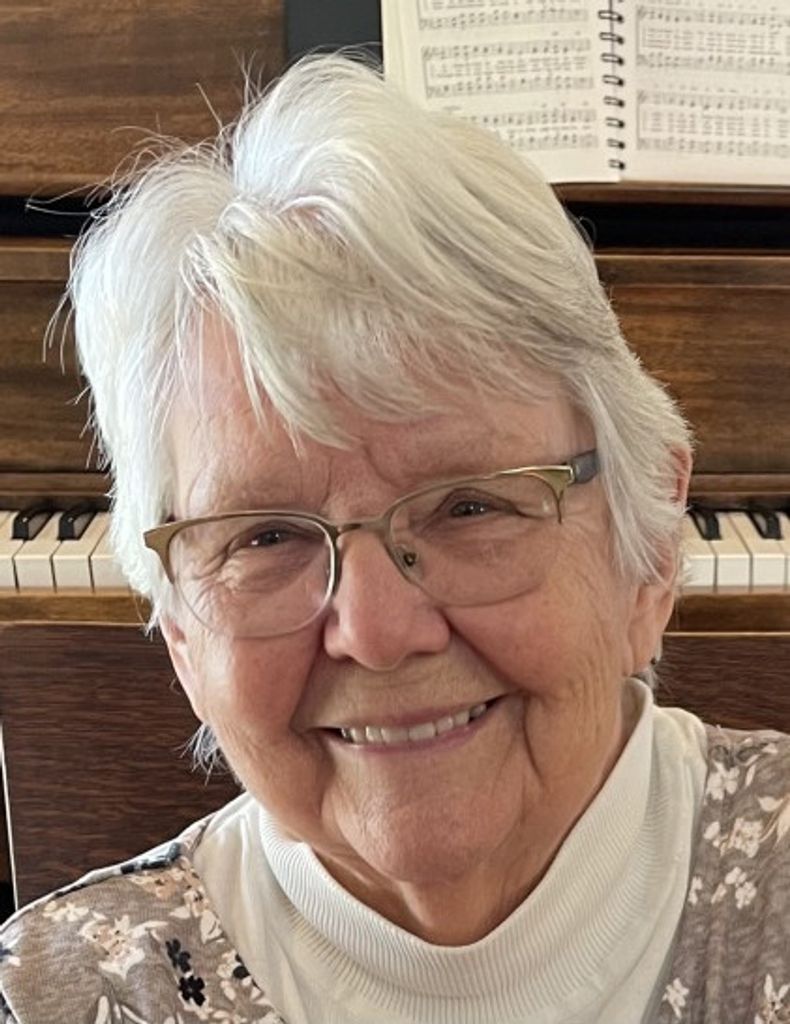 Lillian Mae Zeleznikar