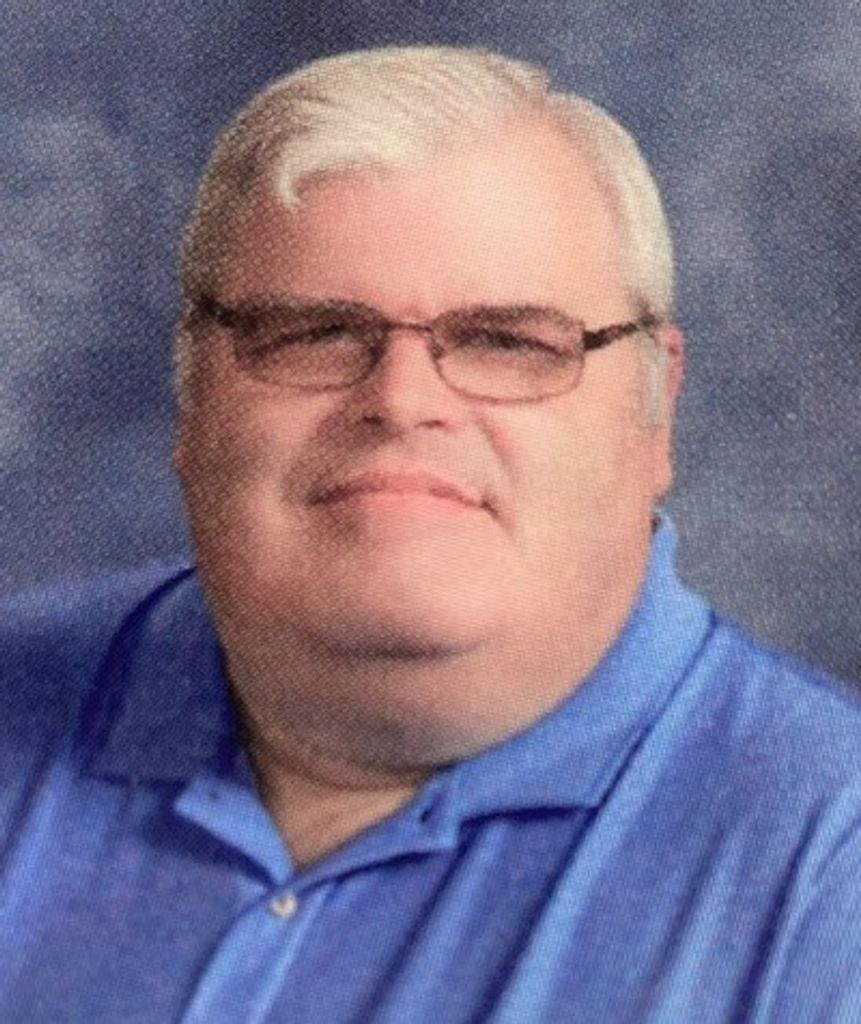 Tom Armstrong Profile Photo