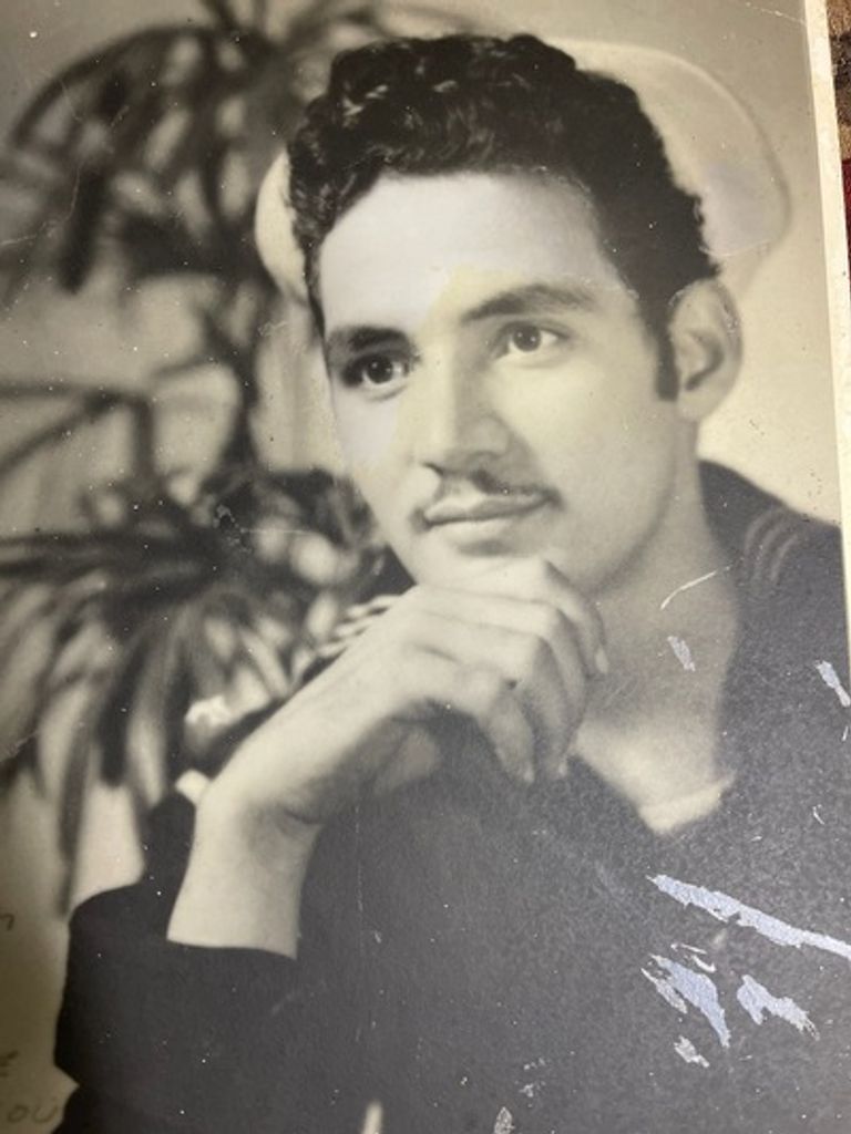 Arnulfo Cardenas Profile Photo
