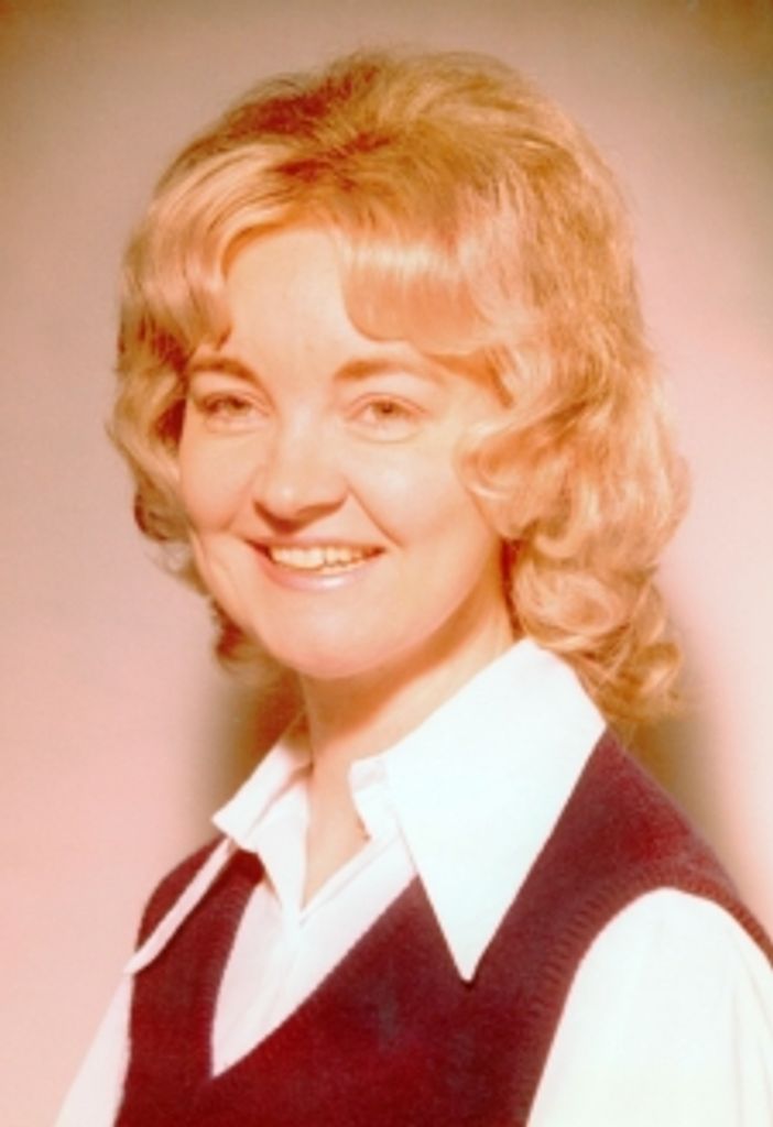 Nina  Jean Goins