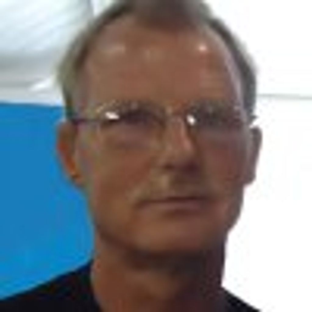 Larry  Joe Orchard