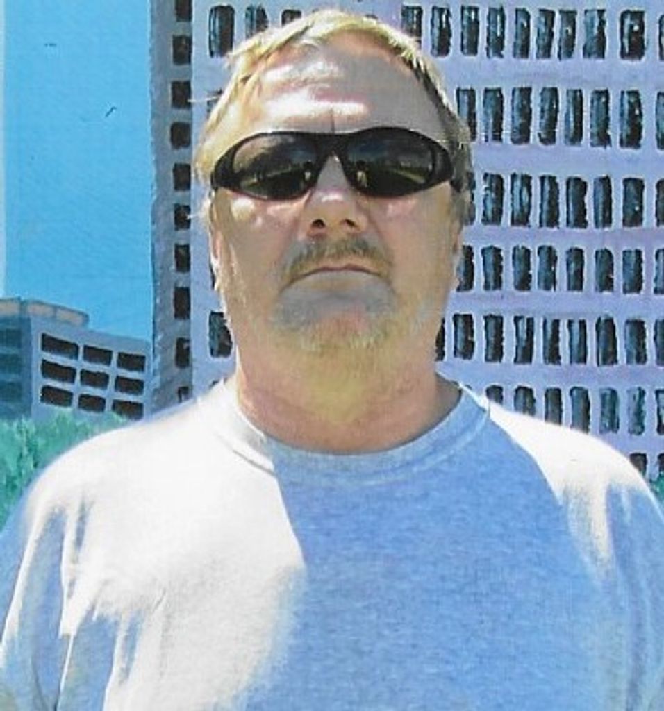 Mitchell Hurley Profile Photo
