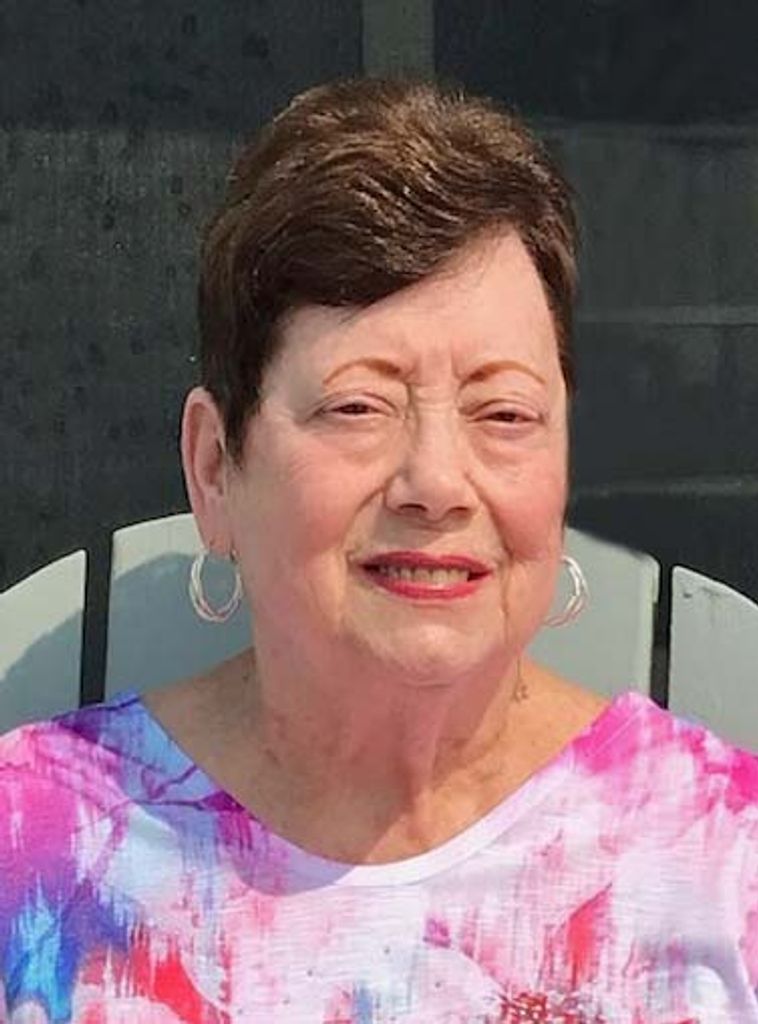 Sandra Kay (Law)  Winter Profile Photo