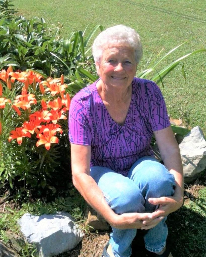 Juanita F. Box Whitehead